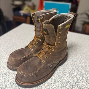 Thorogood Crazy Horse Moc Toe Boot